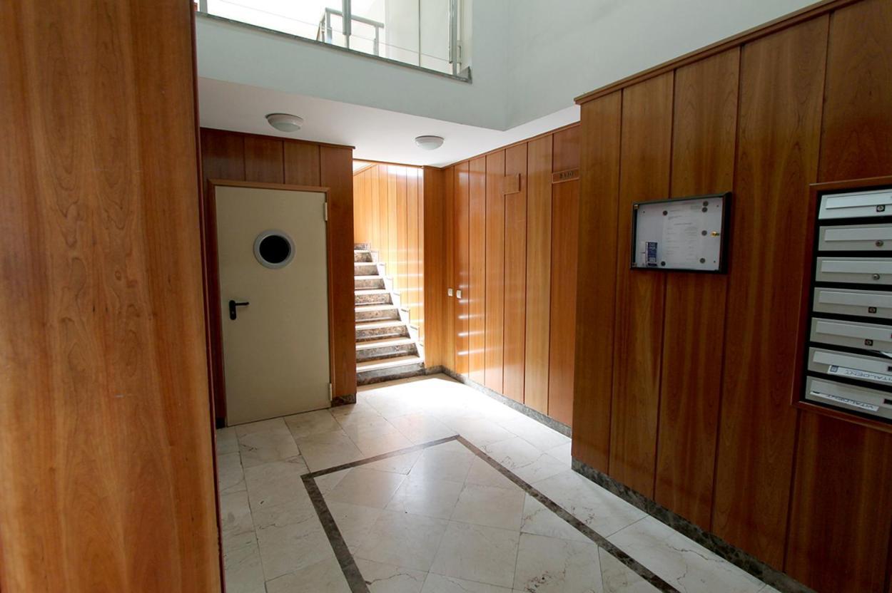 Apartamentos Castilla Luz Business Μαδρίτη Εξωτερικό φωτογραφία